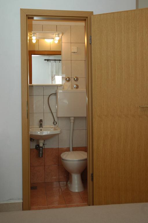 Apartments Jurina 2 Krk Town Pokój zdjęcie