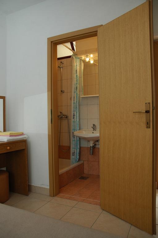 Apartments Jurina 2 Krk Town Pokój zdjęcie