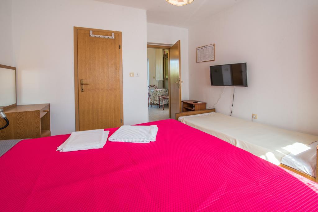Apartments Jurina 2 Krk Town Zewnętrze zdjęcie